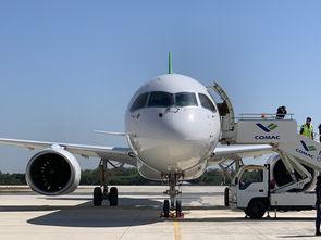 国产大飞机试飞视频,翱翔蓝天，见证中国航空工业新里程